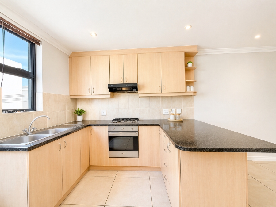 2 Bedroom Property for Sale in Royal Ascot Western Cape